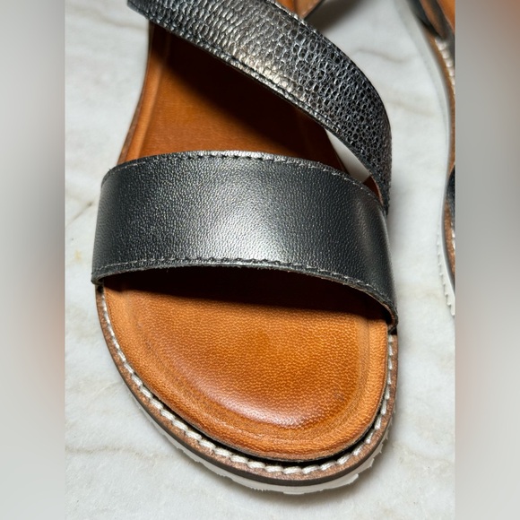 Diba True Fiesta Time Sandals NEW Size 8.5 - Picture 8 of 16
